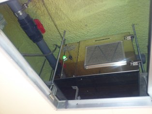 PE104XA3.JPG