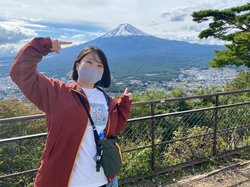 11月に入社しました白井です