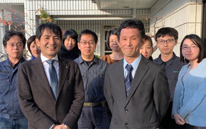 デオドール社員