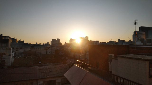朝日
